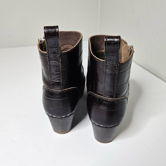 Swedish Hasbeens Zip It Emy Croc Embossed Brown Clogs Booties Ankle Boots 7 - Picture 3 of 8